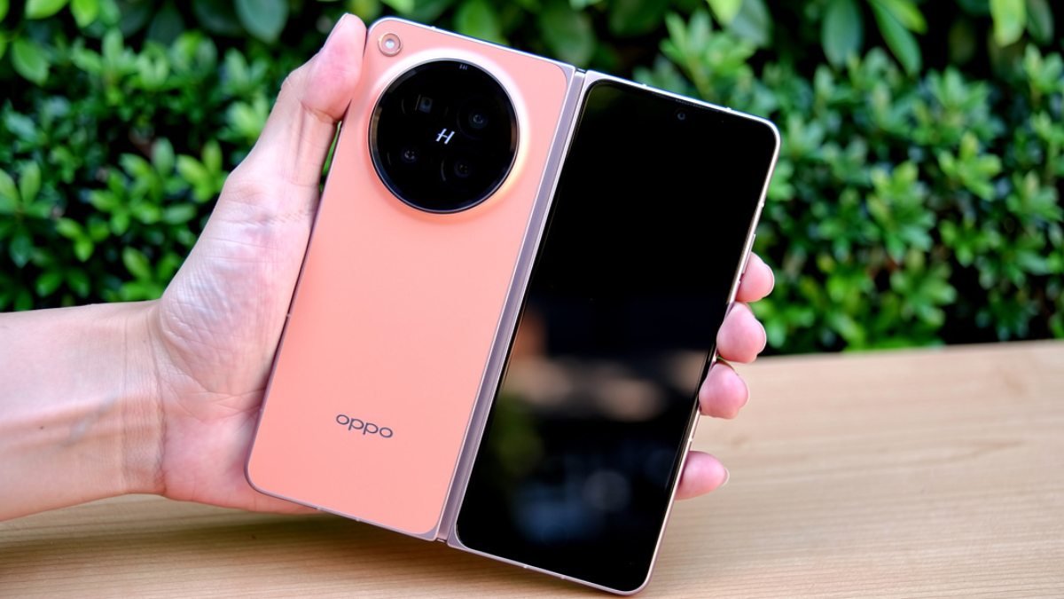 Oppo Find N6 vs Galaxy Z Fold 7, best foldable 2026 comparison, Find N6 crease vs Z Fold 7, Oppo Find N6 price vs Samsung, foldable phone worth buying 2026