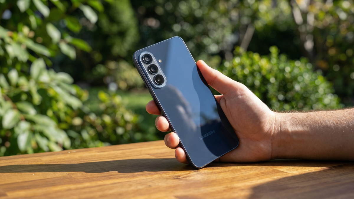 Samsung Galaxy A57 AI features, One UI 8.5 Galaxy A57, Galaxy A57 software update, Galaxy A57 Circle to Search, Galaxy A57 Bixby Gemini, Samsung Awesome Intelligence, Galaxy A57 vs Galaxy S26 software